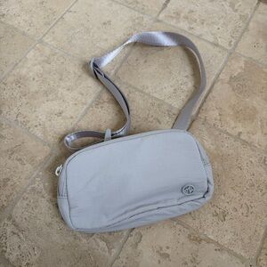 Pander Mini Belt Bag Light Grey